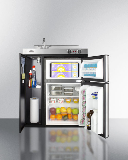 FULL KITCHENETTE